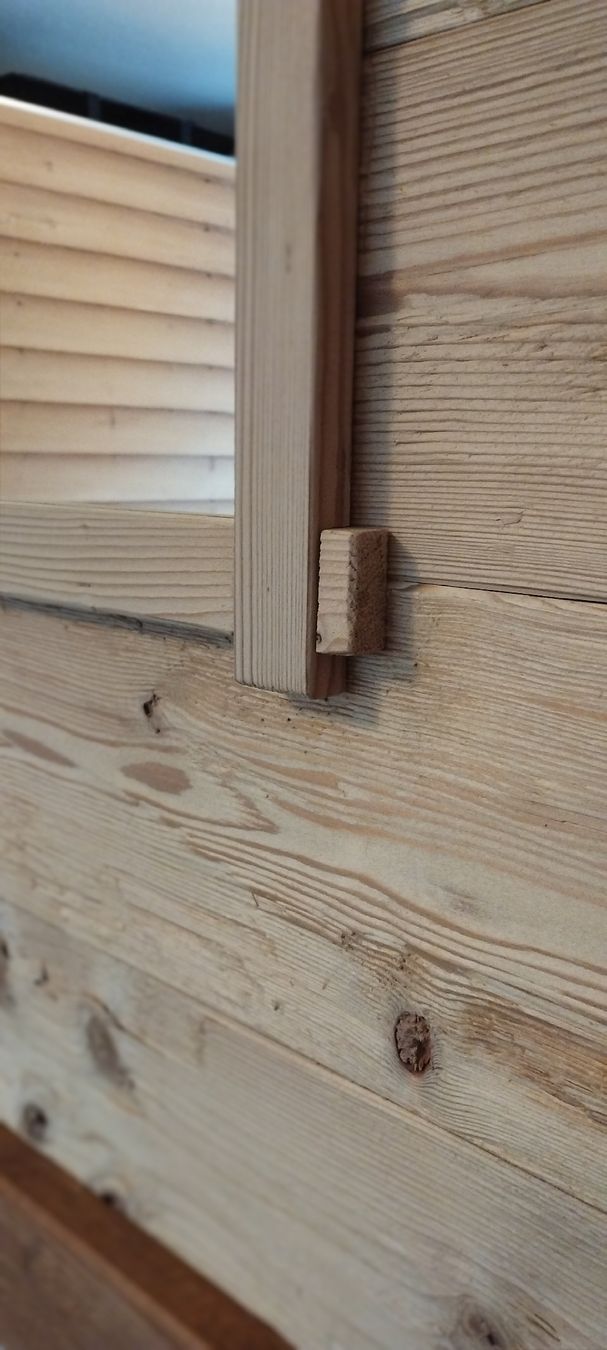 Specchi: Rustikaler Spiegel mit Holzrahmen - Einzigartiges Design! – Nuovo e nell'imballaggio originale da Jonschwil venduto da BrunnerHandwerk 3