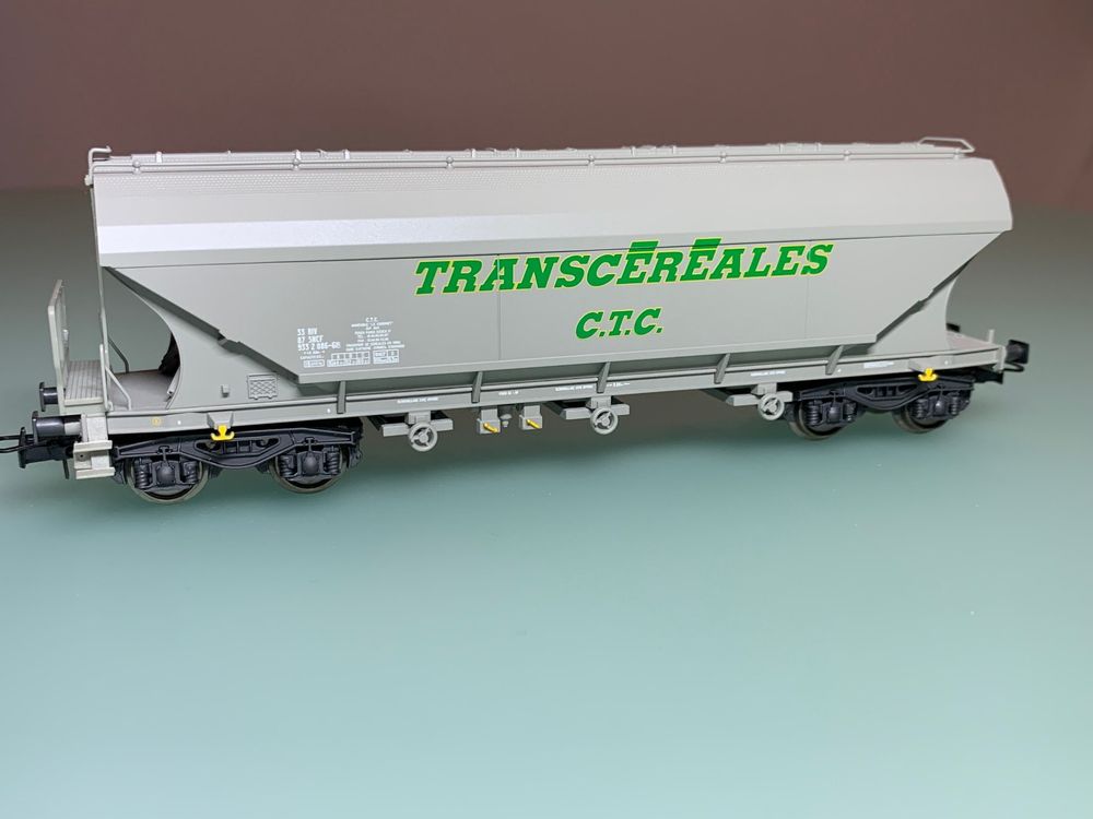 Coffret 3 Wagons Céréaliers SNCF TransCéréales Roco 76033 - Train HO Époque 4