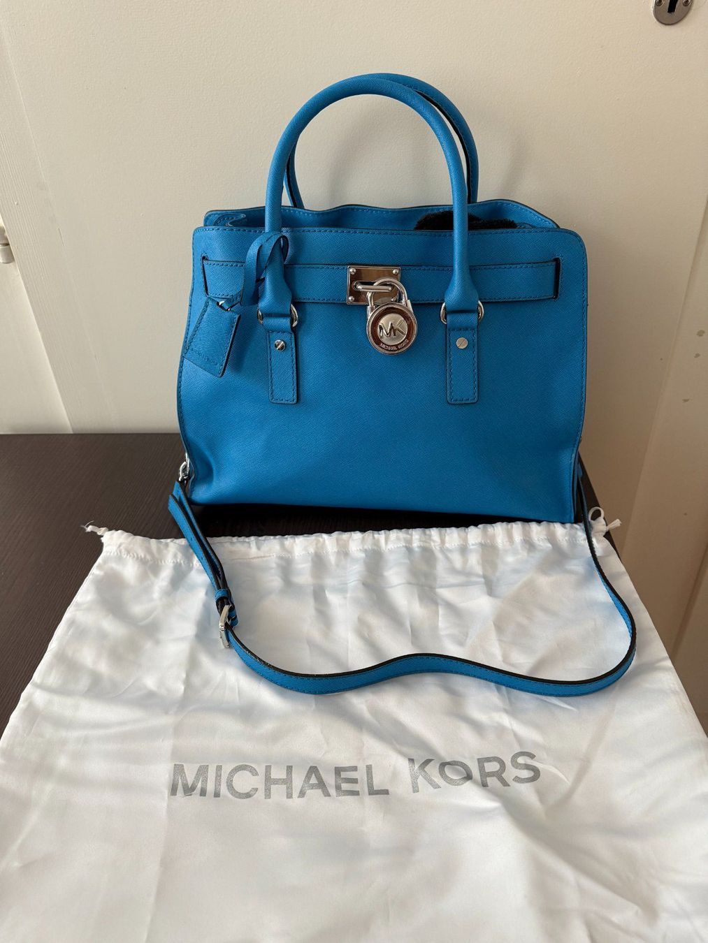 Michael Kors Borse da donna: Sac à main bleu Michael Kors – Nuovo e nell'imballaggio originale da Le Locle venduto da tchanatakoua 1