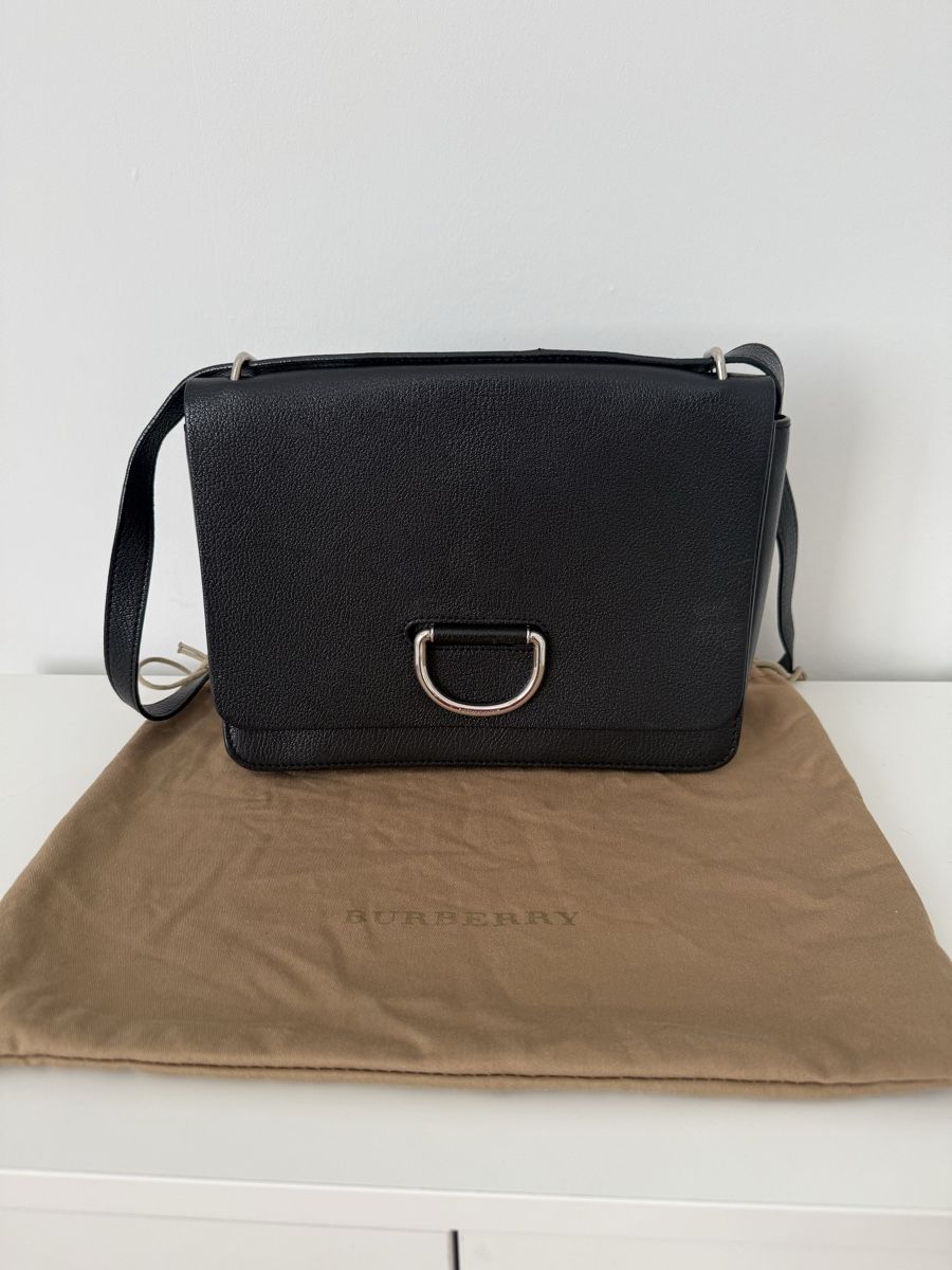 Burberry Borse da donna: Burberry D-Ring Medium Tasche – Usato da Muttenz venduto da Bea_dbr