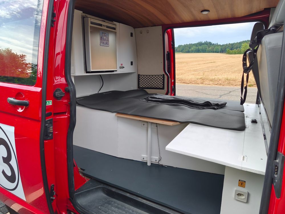 VW T5 VW BUS Camper Camping 1.9 TDI wenig KM MFK 2026 (Gebraucht) in ...