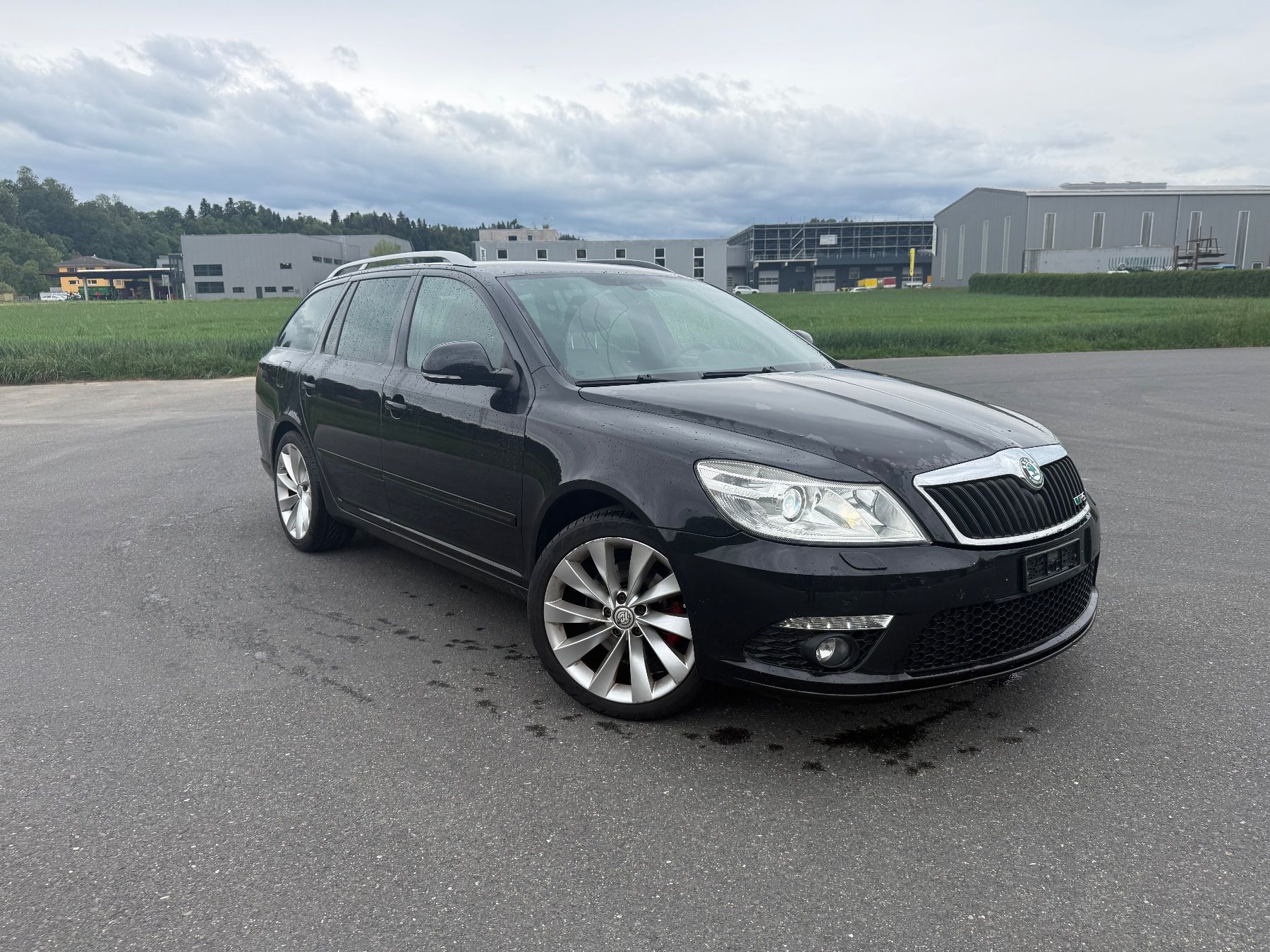 Skoda Automobili: Skoda Octavia RS 2.0 TDi – Usato da Willisau venduto da tvs_6hvj