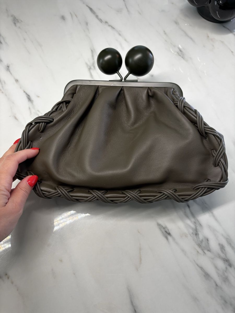 Max Mara Taschen für Damen: MaxMara Pasticcino Clutch – Gebraucht aus Bülach von BojanaM 2