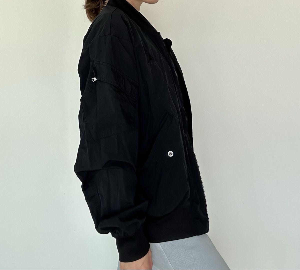 Vestes: Bomberjacke schwarz Grösse M – D'occasion à Uzwil par Zhenia17 3