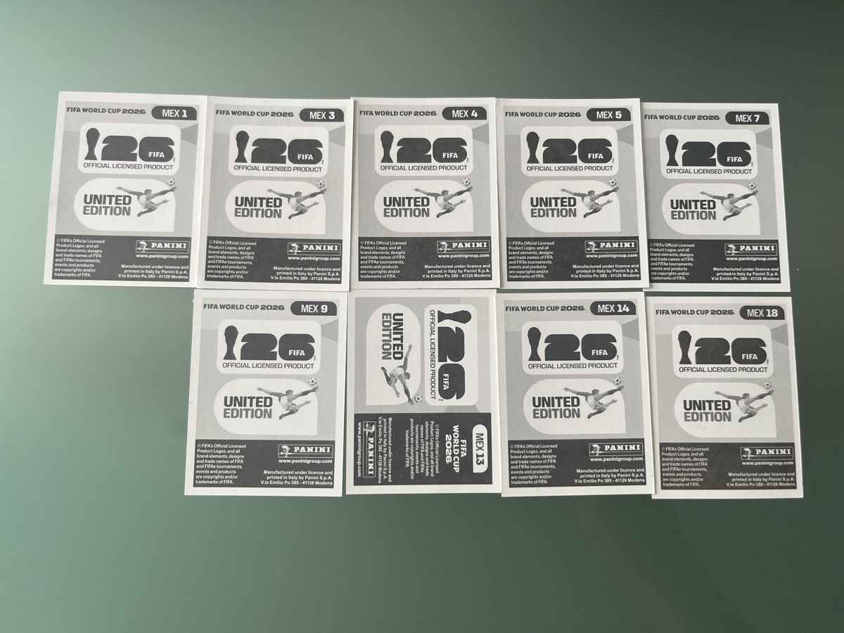 Panini Cartes à collectionner: Paninis, 68 stickers, groupes A & B – Neuf (Voir description) à Corgémont par dam_8lw7