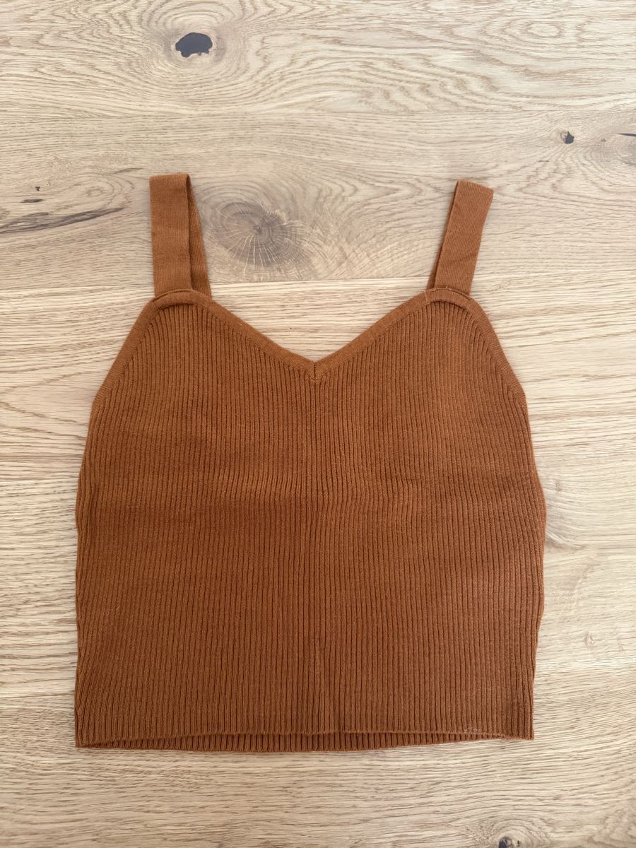 Tops: Rippstrick Top braun Grösse XS – D'occasion à Grenchen par Bach94