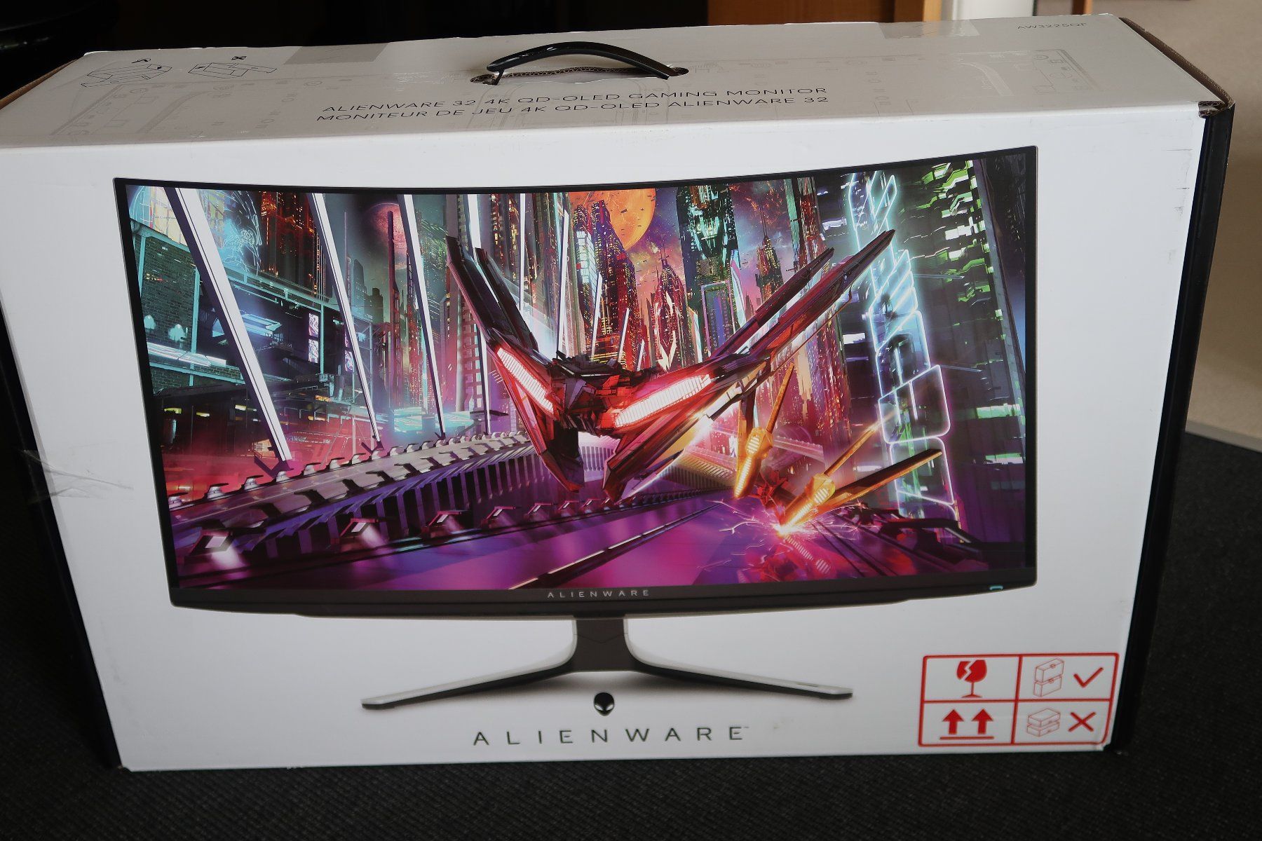 Alienware Monitor: Monitor Alienware 32 AW3225QF – Nuovo e nell'imballaggio originale da Bottmingen venduto da PeterGuyer