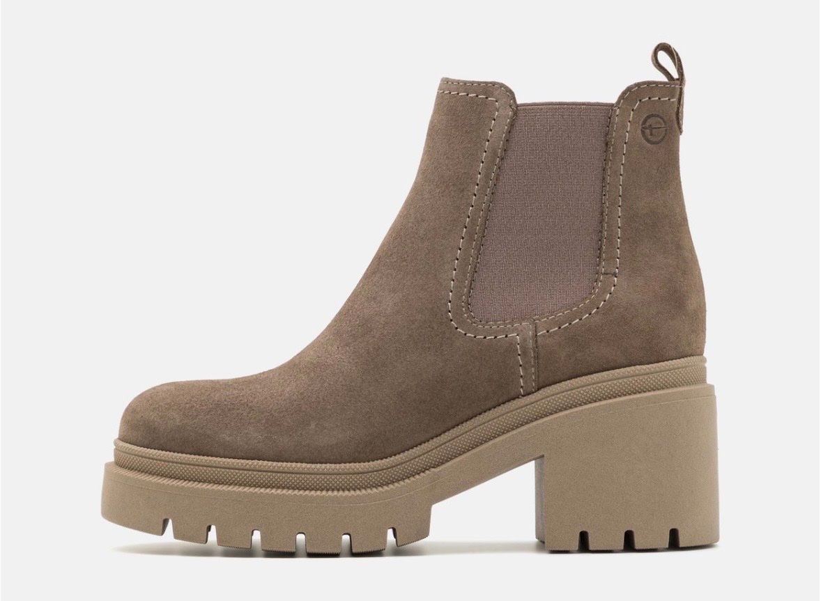 Tamaris Damenschuhe: Plateaustiefelette von Tamaris – Gebraucht aus Einsiedeln von bet_6nlq 1