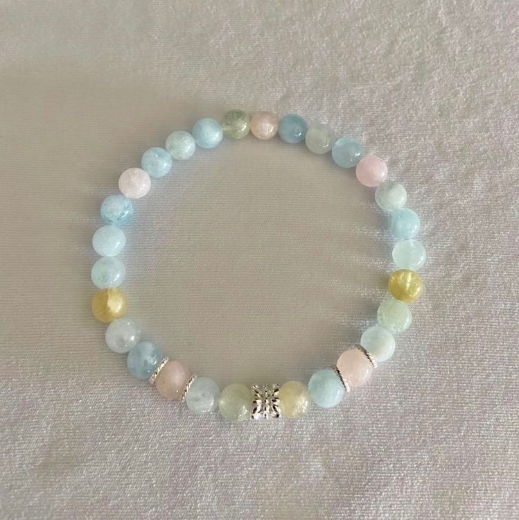 Bracciali & Braccialetti: Edelstein Armband Morganit / Beryll mit Silber auf Mass – Nuovo e nell'imballaggio originale da Zuzwil SG venduto da Lemliskat 1