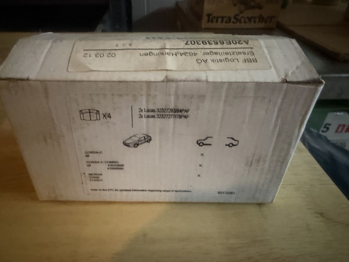 Opel Tutti pezzi di ricambio auto: Disques et plaquettes Opel corsa C – Nuovo e nell'imballaggio originale da Villarepos venduto da manotas 3
