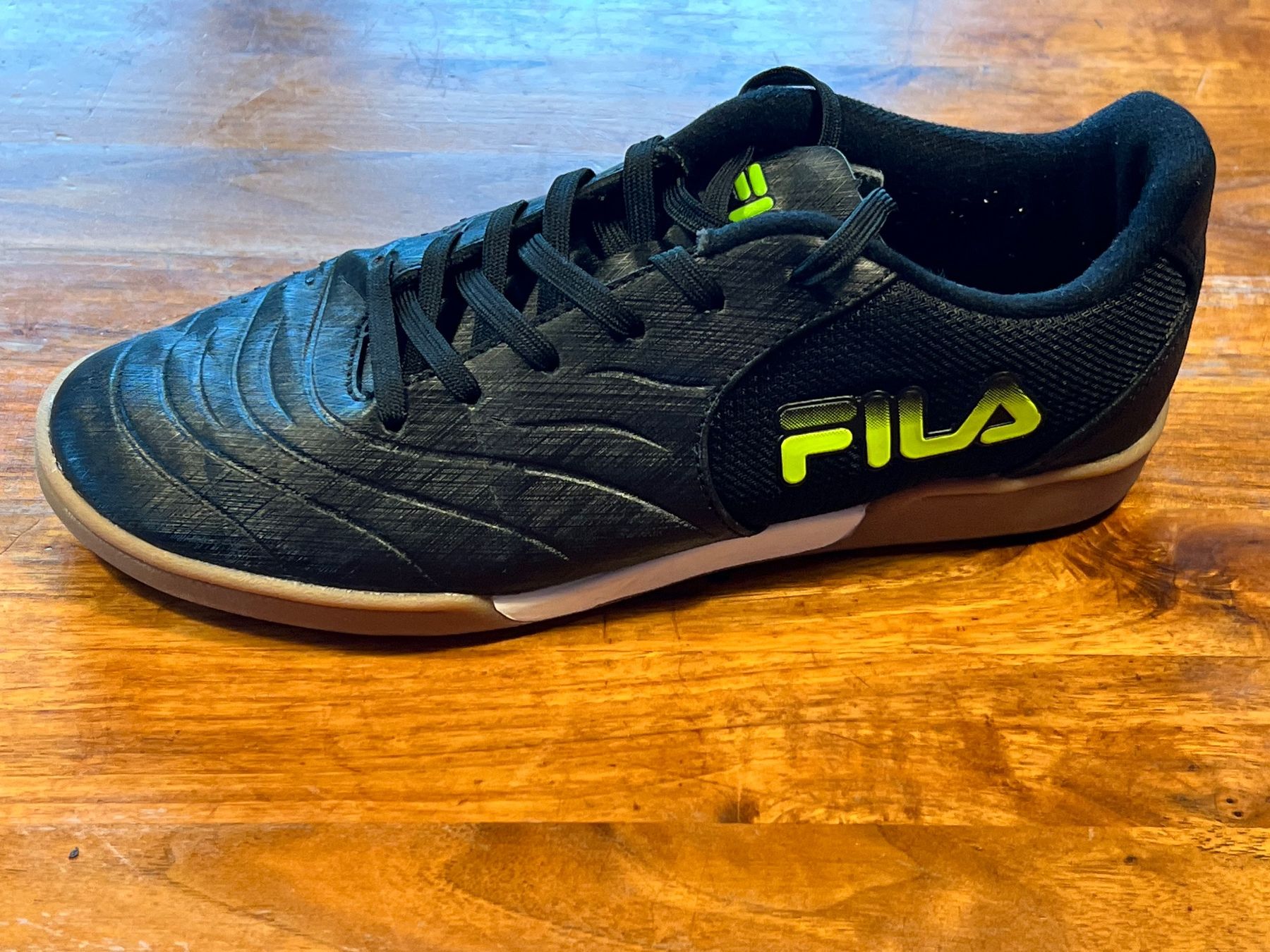 Fila Scarpe per ragazzi: Fila Hallenschuhe – Usato da Küttigen venduto da Klingengleiter 1