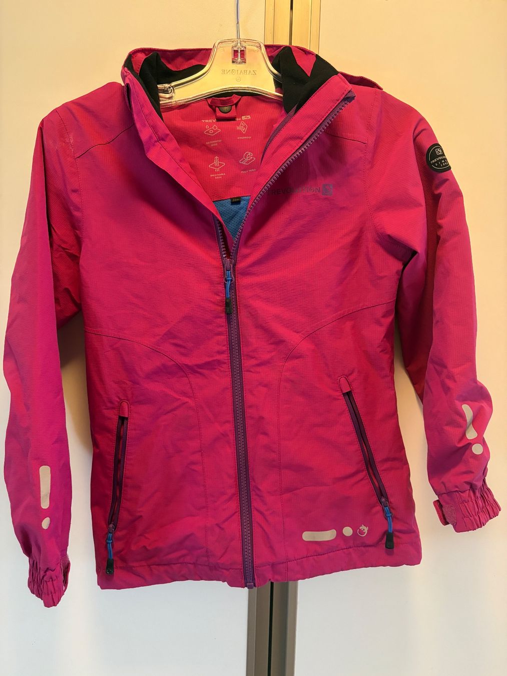 Jacken & Mäntel: Übergangsjacke 134 Trevolution – Gebraucht aus Leibstadt von Shopcity