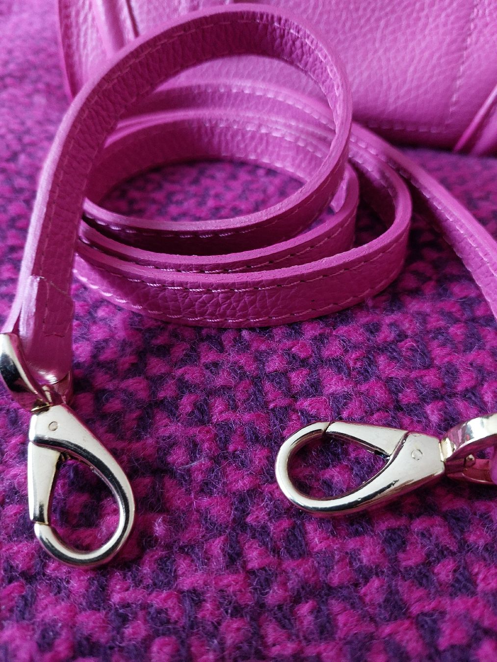 Borse da donna: Damentasche in Pink, Echtleder, neuwertig – Usato da Zürich venduto da Stenat 1
