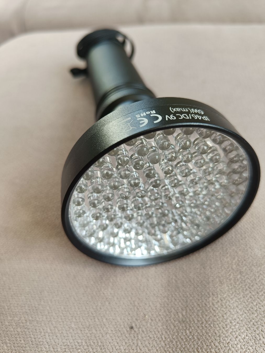 Lampade: UV Taschenlampe Superfire UV06 – Nuovo (secondo la descrizione) da St. Gallen venduto da deborah_schapira