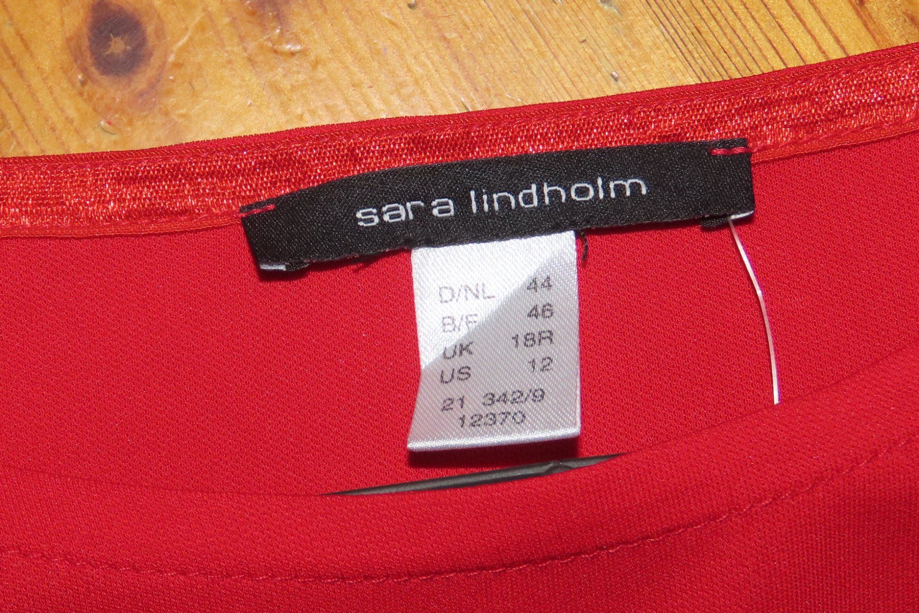 Vestiti: Robe rouge taille 44 neuve – Nuovo e nell'imballaggio originale da Troistorrents venduto da Marion70 3