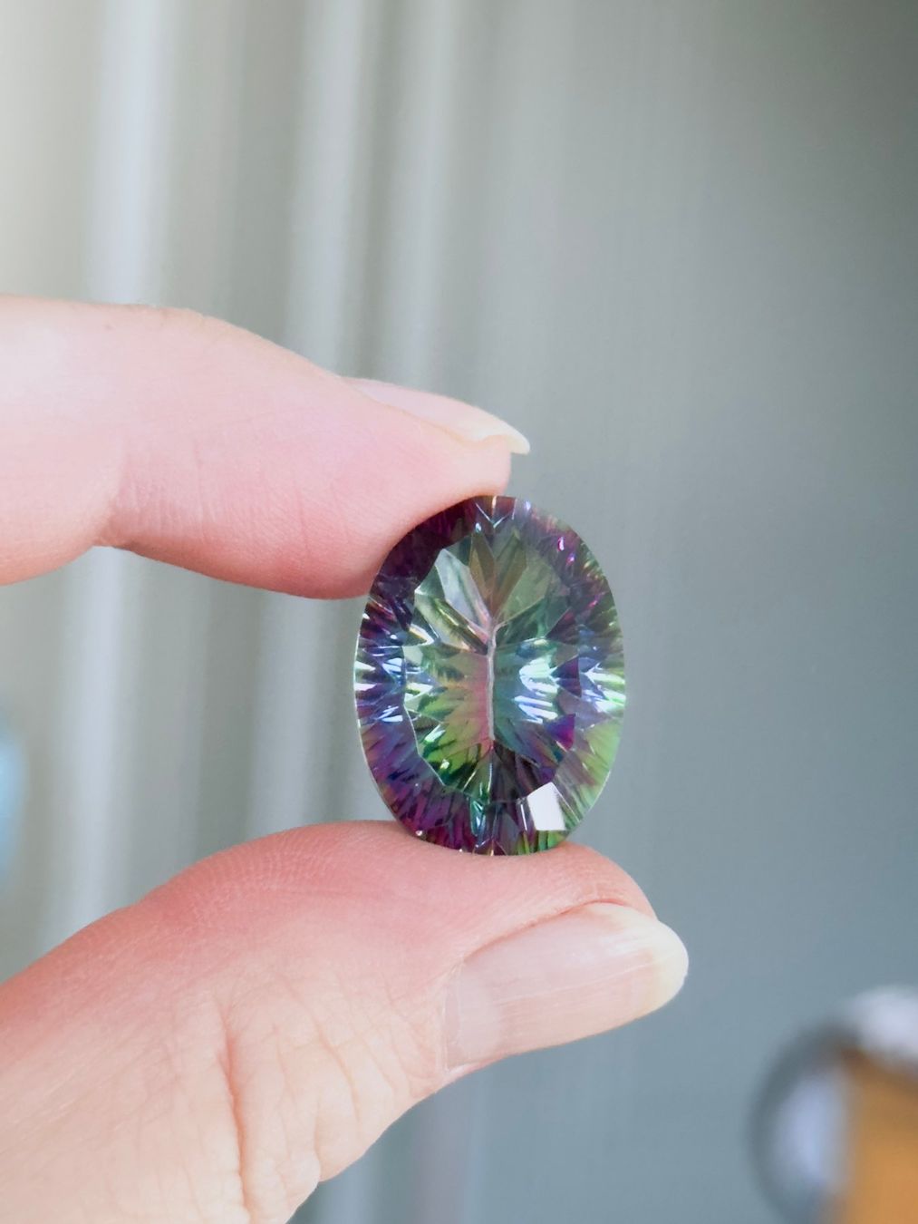 Pietre preziose: 28.30 Ct Multi-Color Rainbow Certified – Nuovo e nell'imballaggio originale da Genève venduto da AWWA 6