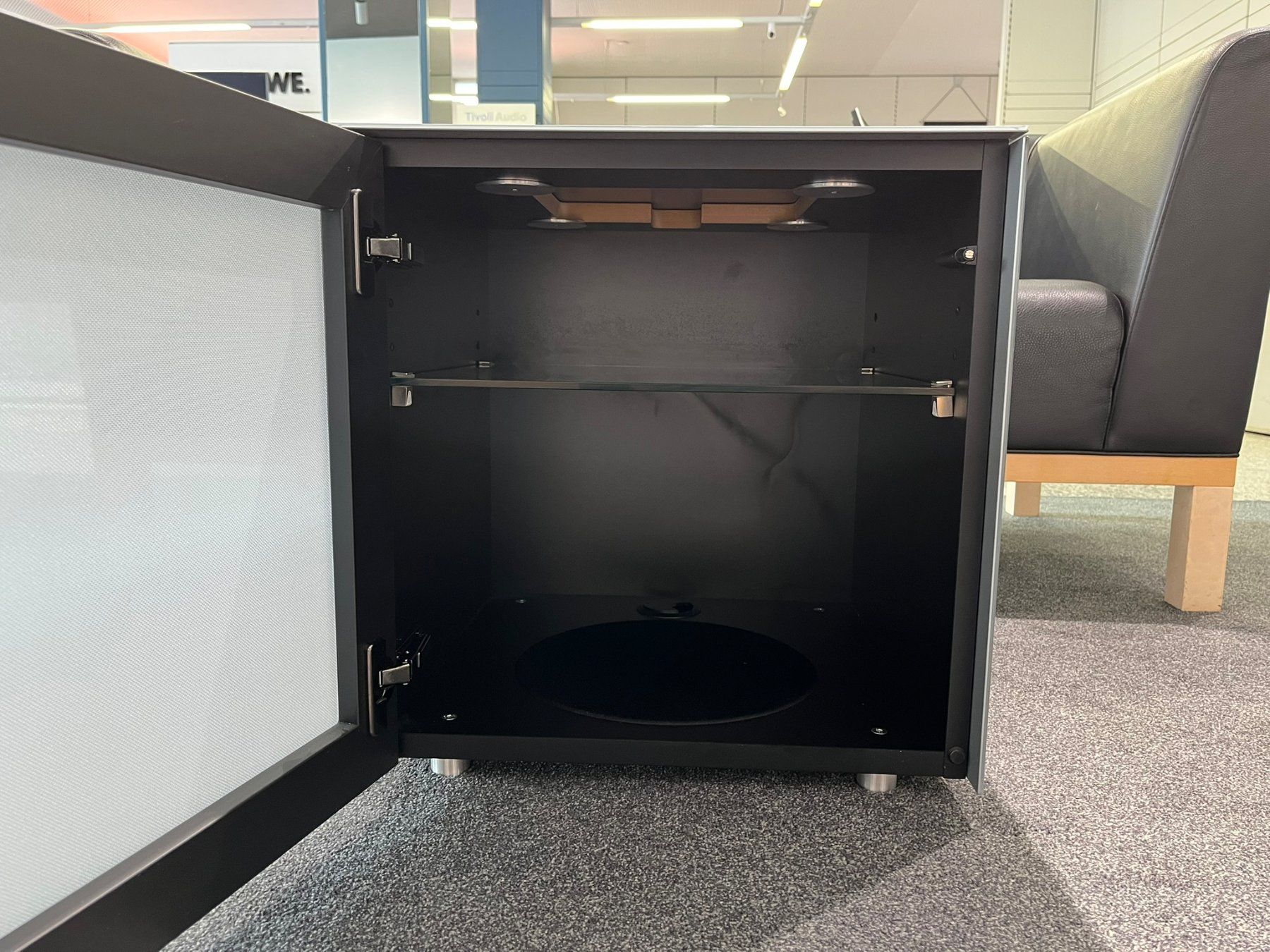 Spectral Mobili TV: Spectral Möbel Cockpit CP30 – Usato da Hochdorf venduto da av-electronics 1