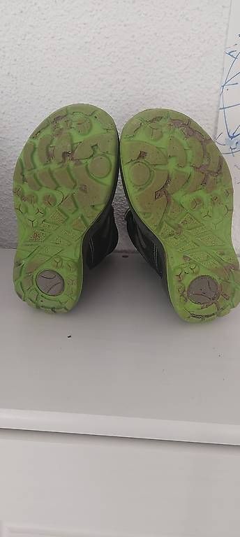 Scarpe per ragazzi: Lowa Winterstiefel, Grösse 27 – Usato da Tegerfelden venduto da mimi_1983 2