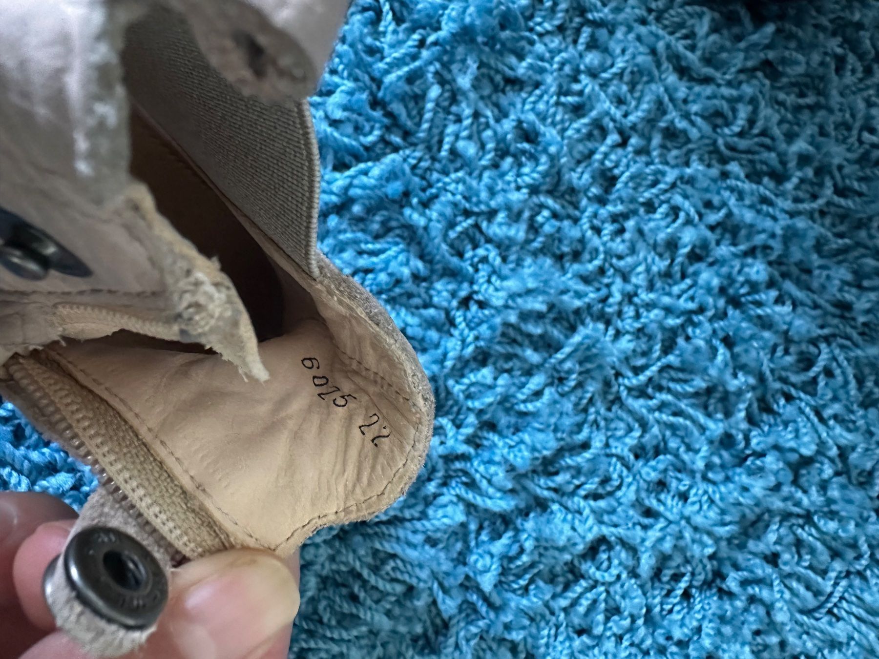 Scarpe per ragazze: Angulus Schuhe, Gr. 22 – Usato da Horgen venduto da YumiNoir 3