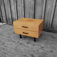 Mid Century Nachtisch/Mini Kommode