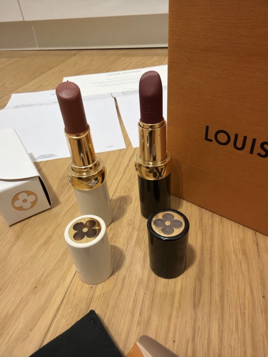 Make-up: Original 2 Louis Vuitton Lippenstifte – Nuovo (secondo la descrizione) da Binz venduto da Sandra830