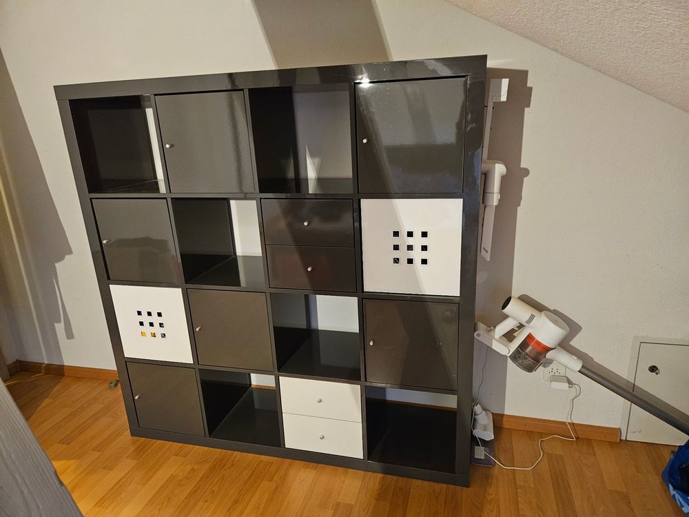 Turen Fur Expedit