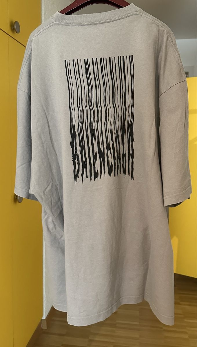 Balenciaga T-shirt: Balenciaga T Shirt – Usato da Frenkendorf venduto da Lele2110 1