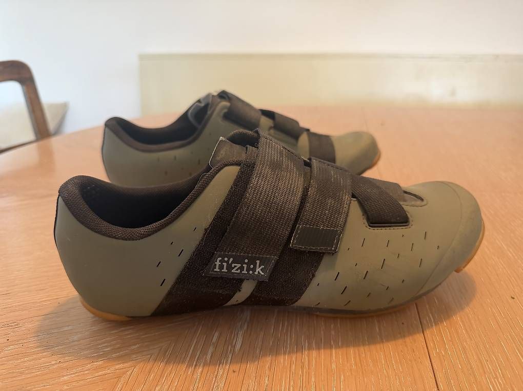 Fizik Scarpe da uomo: Fizik Terra Powerstrap X4 Grösse 45 – Usato da Bern venduto da Jagermeister 2