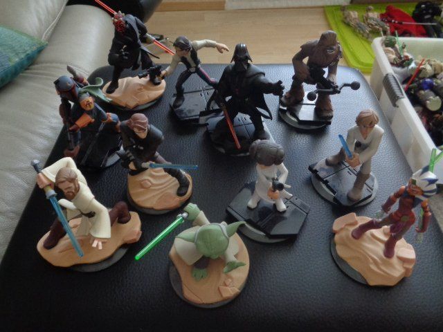 Disney Spiele: Ps4 Disney Infinity Star Wars – Gebraucht aus sargans von Angamar