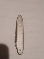 Victorinox Taschenmesser silber mit zwei Klingen old cross