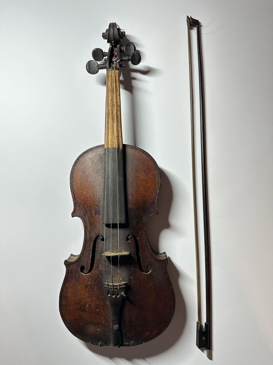 Strumenti musicali: Old Violin – Difettoso da Zürich venduto da RatsTreasure