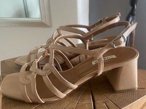 Scarpe da donna: Sandallen Pink (39) – Usato da Nuerensdorf venduto da ghi_b7xs