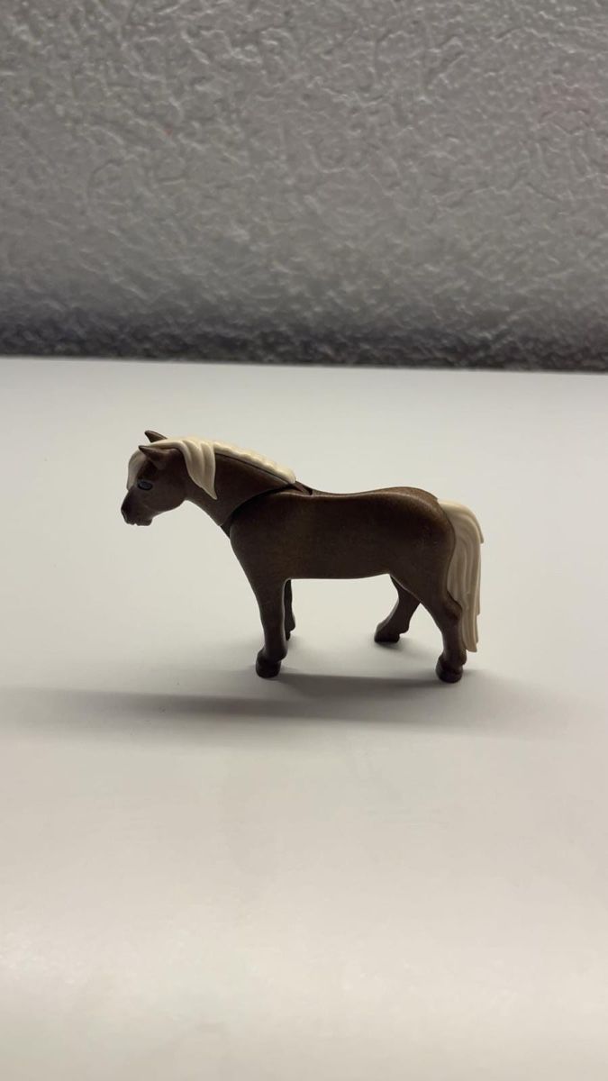Playmobil Giocattoli: Poney playmobil !!! – Usato da Avenches venduto da Rose-rose