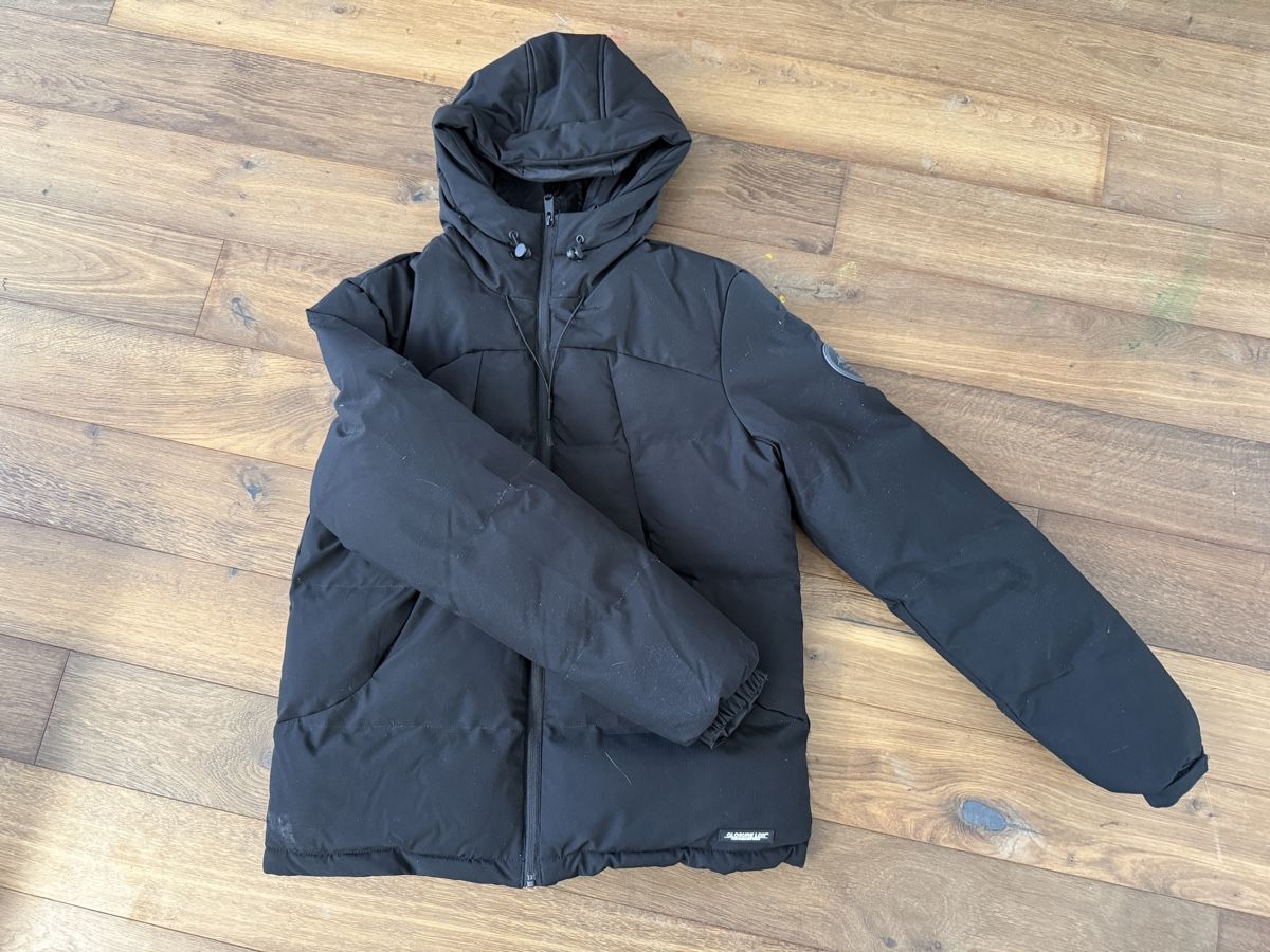 Jacken: Winterjacke Closure LDN XS – Gebraucht aus Dietikon von Hank5