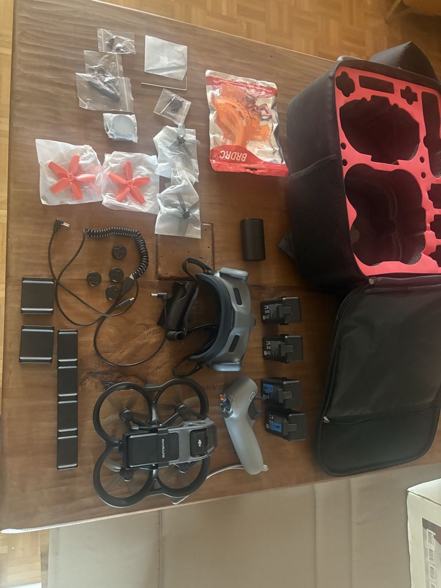 DJI Modellismo RC: DJI avata 1 FPV Drone  als fly more set – Usato da Effretikon venduto da CH1862