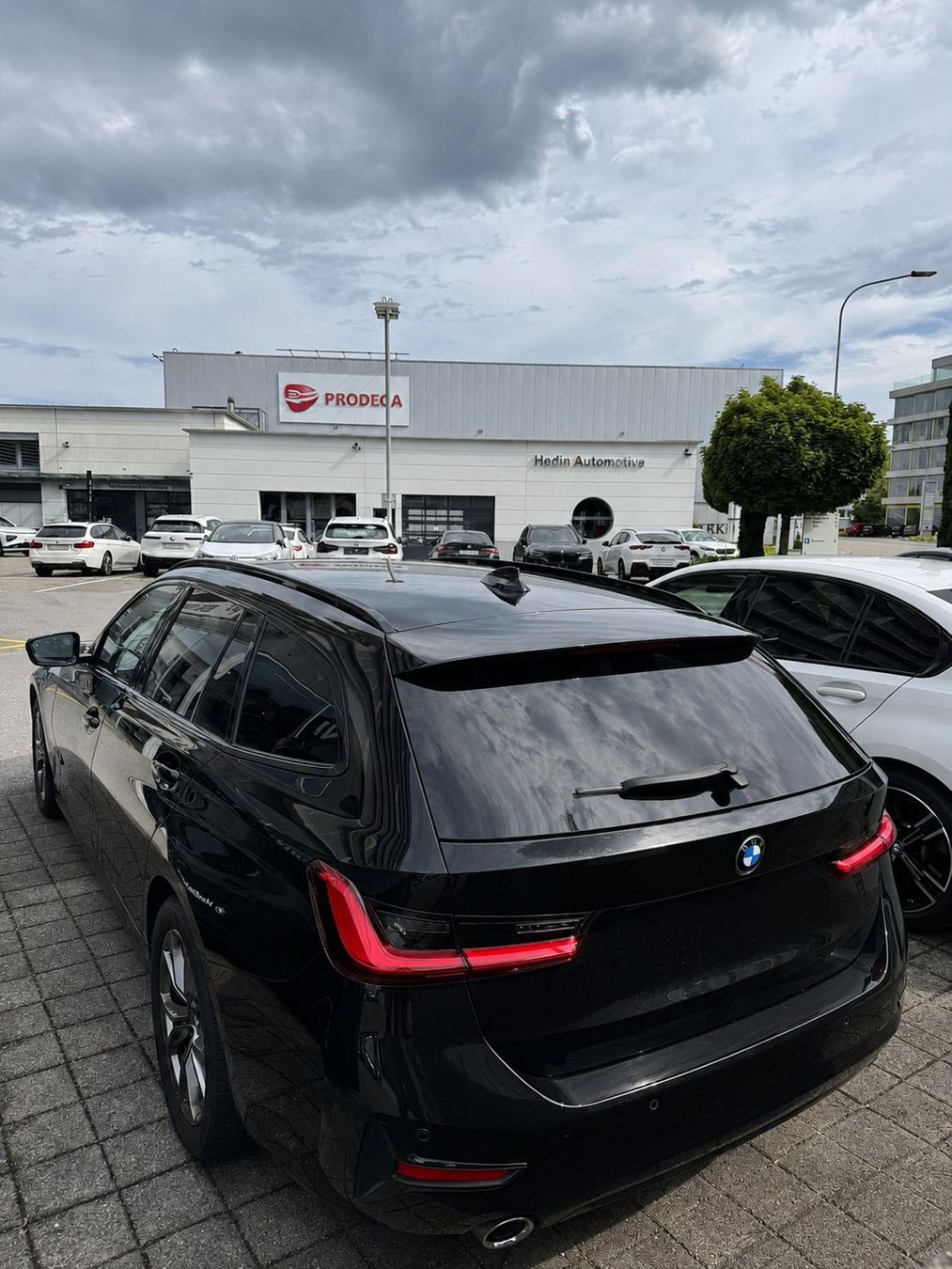 BMW Automobili: BMW 320d x Drive – Usato da St. Gallen venduto da mare09 1