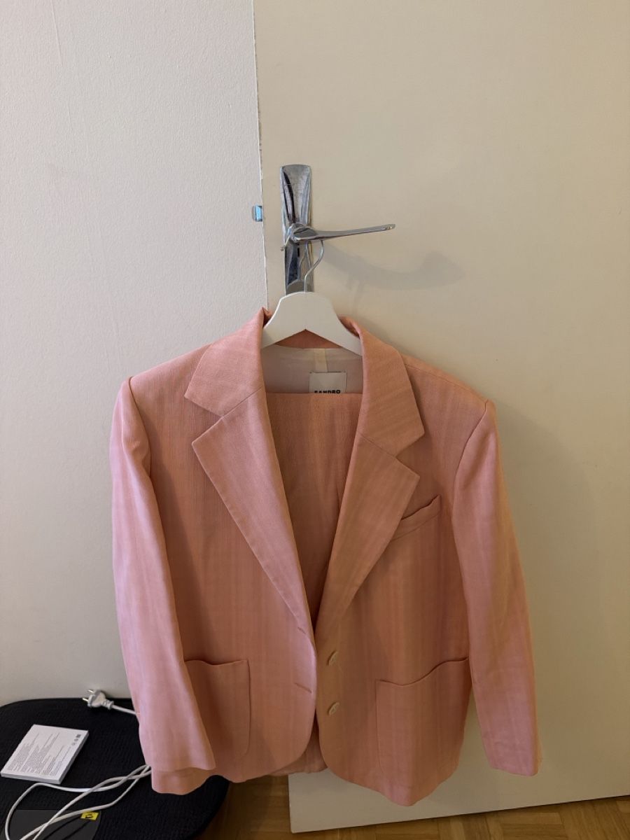 Anzüge & Kostüme: Tailleur rose Sandro 38 – Gebraucht aus Geneve von ben_n52d