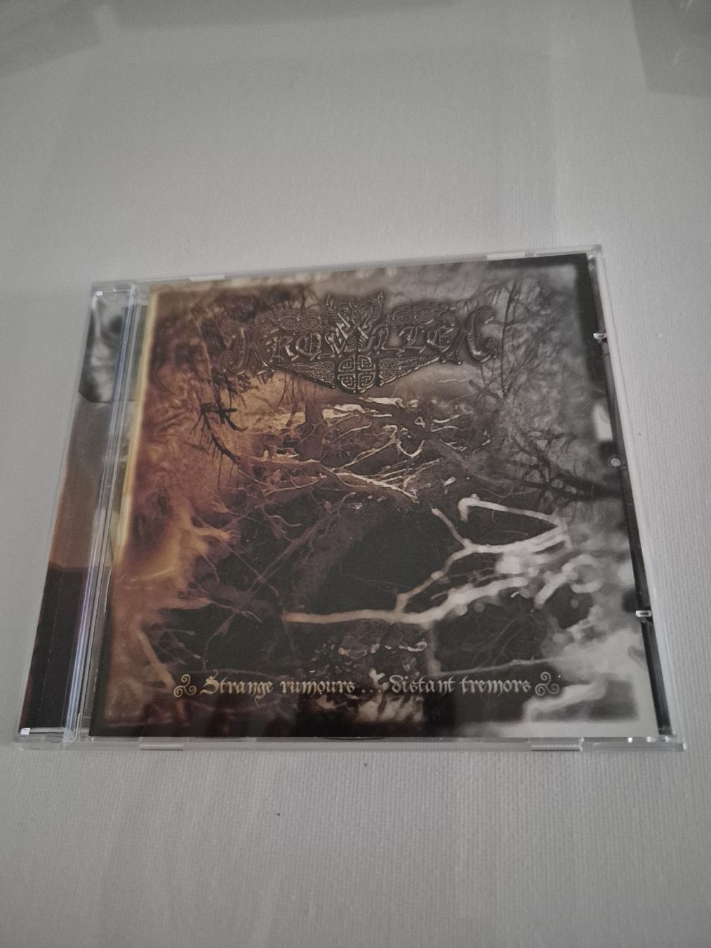 CD: Kromlek - Strange rumours.. Distant tremors - CD – Nuovo (secondo la descrizione) da Uster venduto da newwave0
