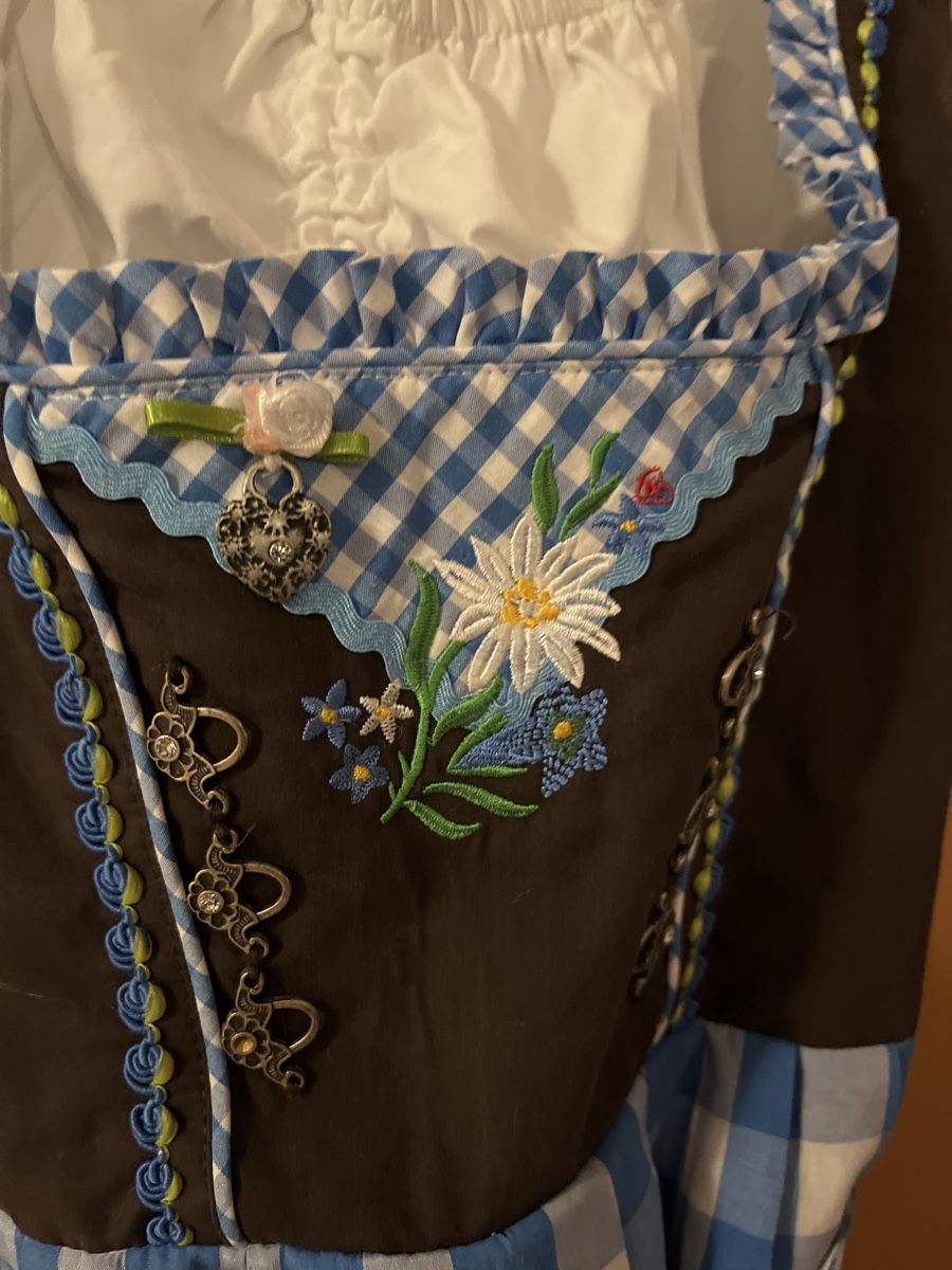 Kleider: Stockerpoint dirndl gr.34 – Gebraucht aus Jenaz von Gba63 1