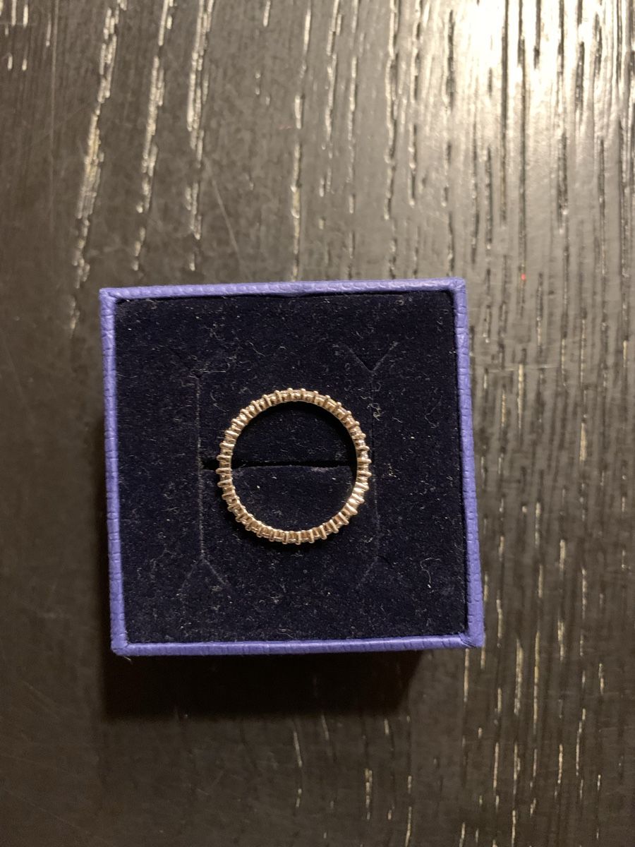 Swarovski Anelli: Swarovski Ring Gr. 52 – Eternity Ring mit Kristallen – Usato da Klosters venduto da ARI1908 5