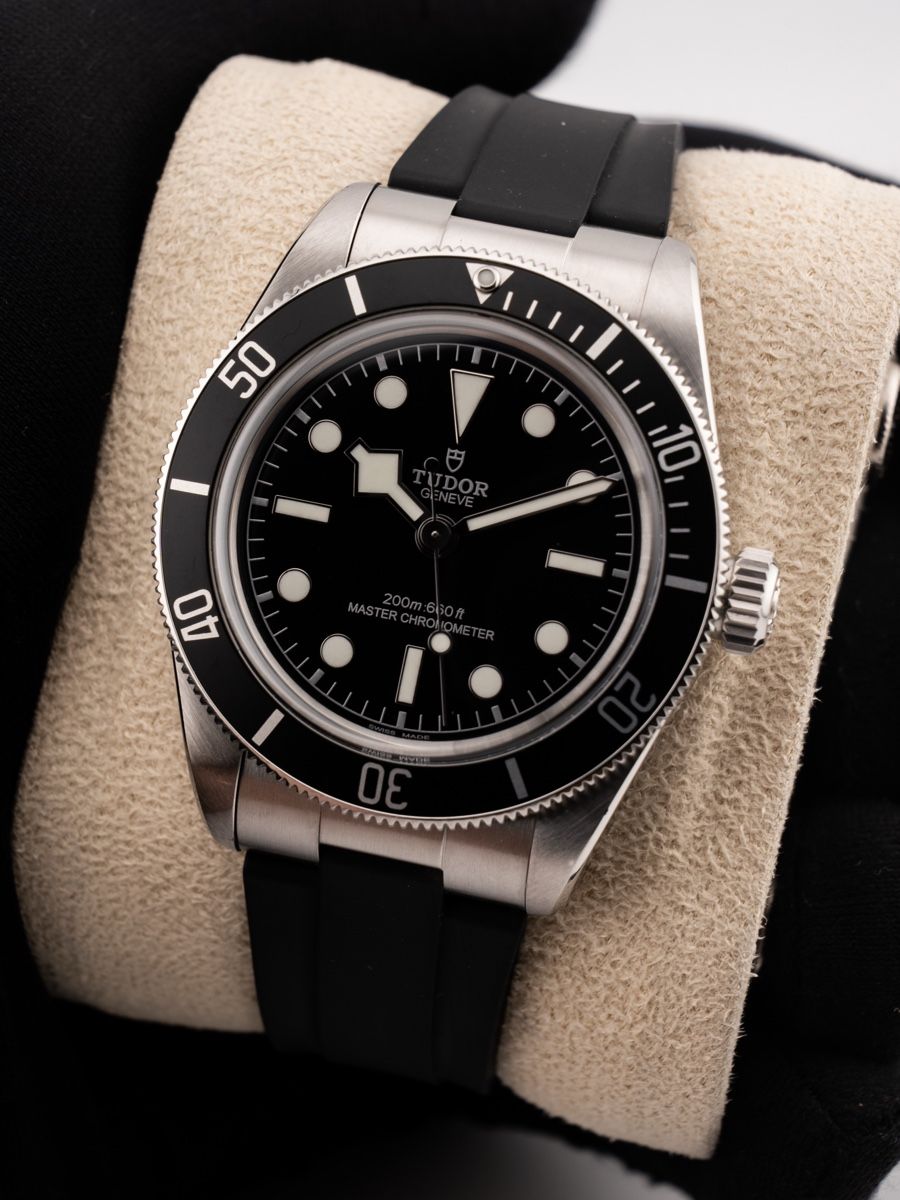 Tudor Montres: Tudor Black Bay 41 Monochrome – D'occasion à Zürich par Timely_Deals 1