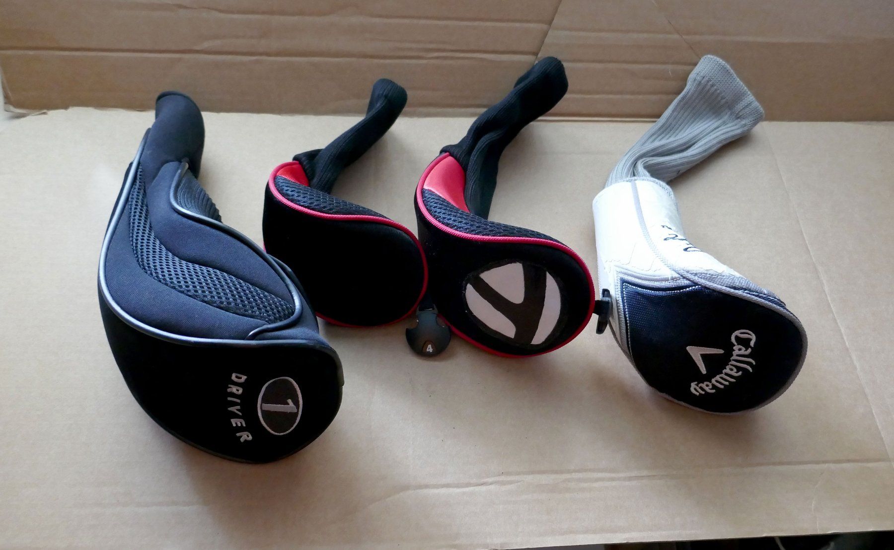 Mazze & Set: Golf - 4 Headcover - verschiedene Marken – Usato da Ehrendingen venduto da Wolfmanjack