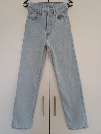 Levi's Ribcage Straight Ankle 25/31