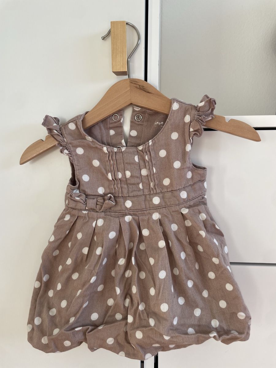 Vestiti & Gonne: Gr. 62 Kleid – Usato da Wädenswil venduto da flo8820