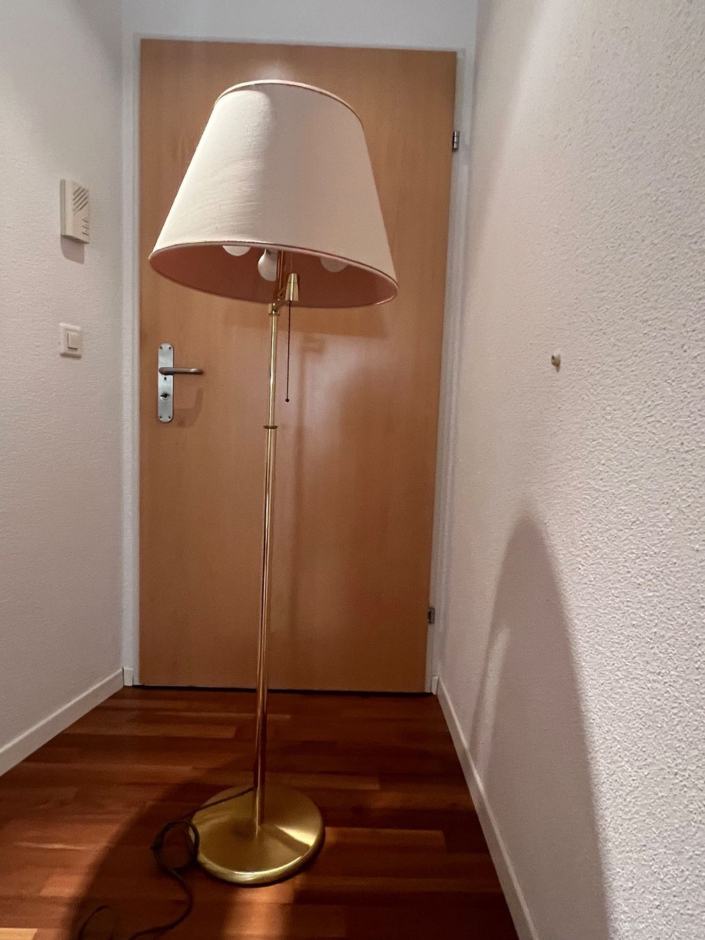Lampade: Lampadaire / Stehlampe – Usato da Oberlunkhofen venduto da phi_yz8f