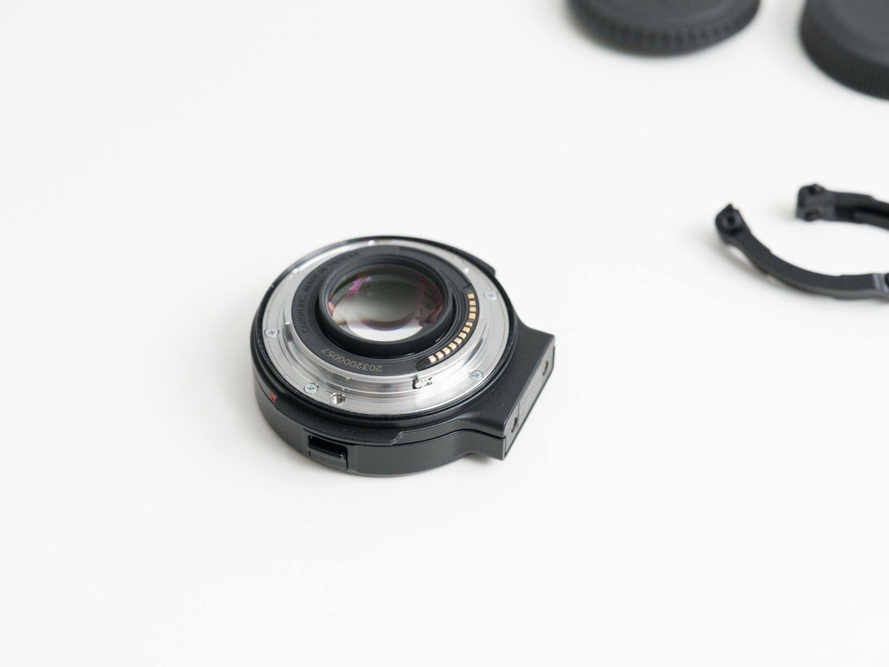 Canon Adattatori foto: Canon EF-EOS R 0.71x | EF - RF Speedbooster – Usato da Chur venduto da eurostile 3