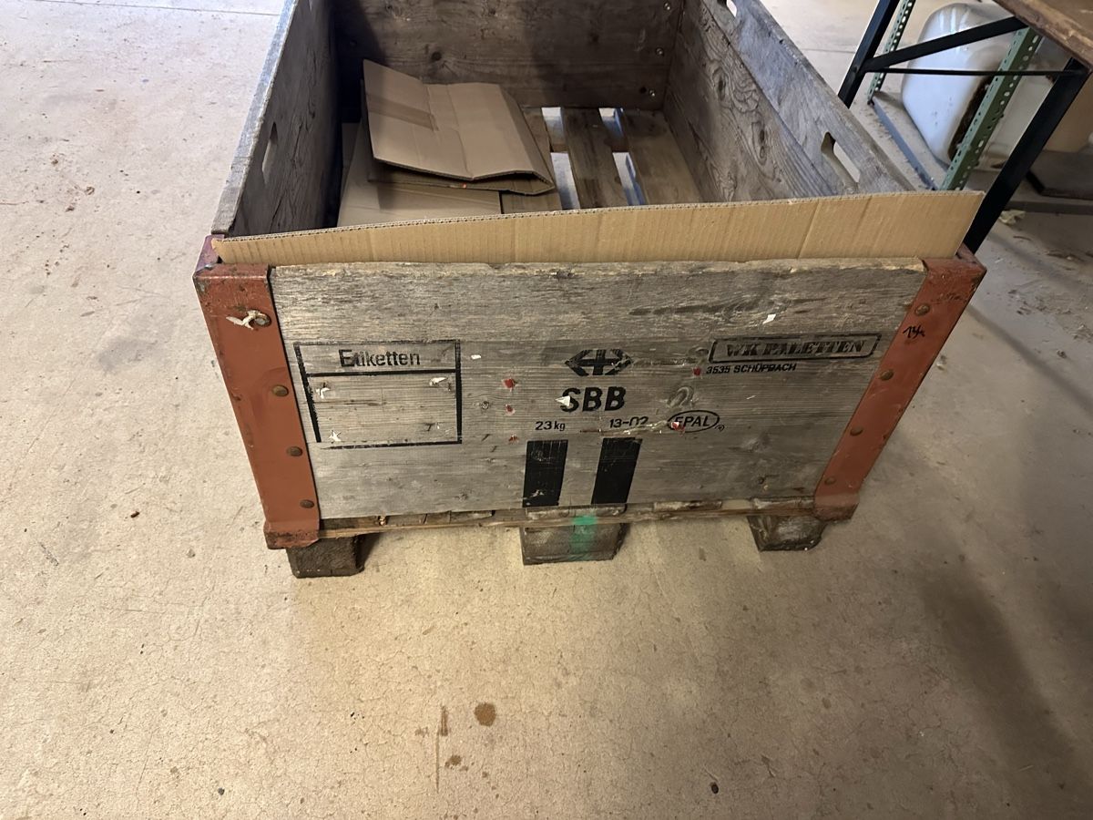 Pallets: Palettenrahmen – Usato da Gelterkinden venduto da pebege 2