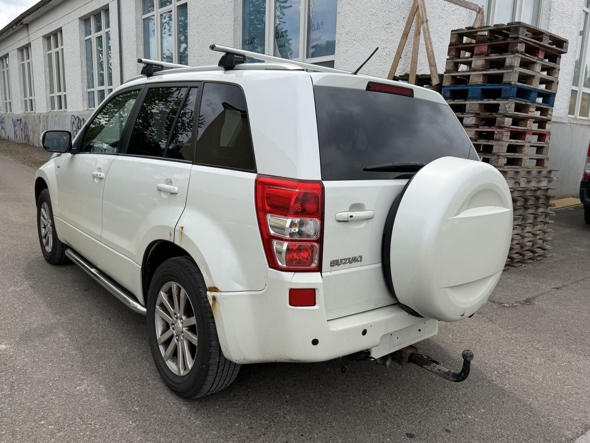 Suzuki Automobili: Suzuki Gr Vitara 1,9 Diesel  – Usato da Amriswil venduto da Autocent 5