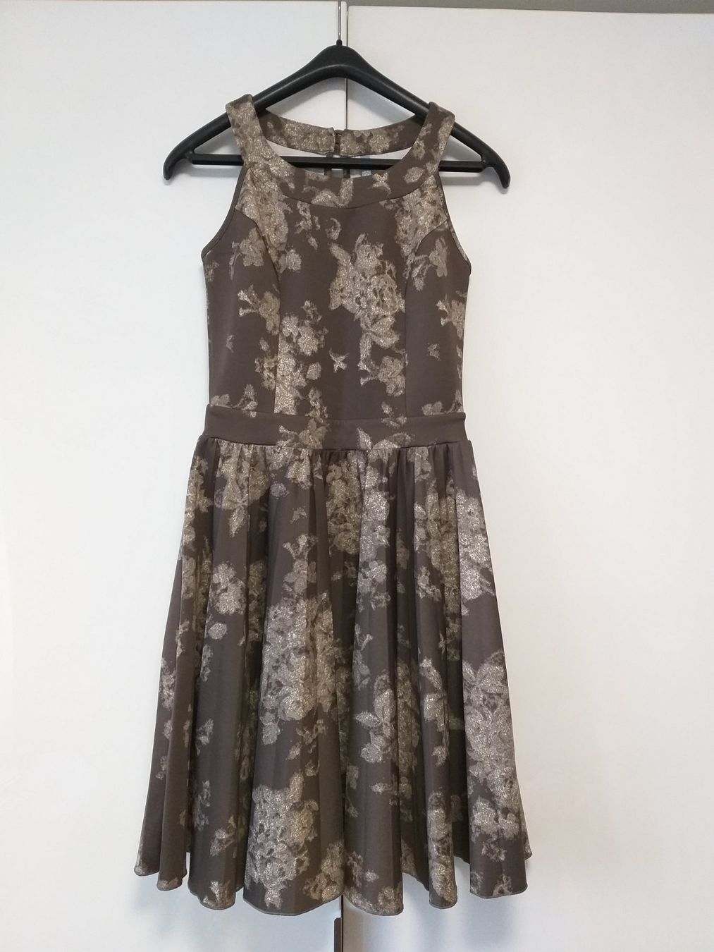 Vestiti: Feminines Kleid Gr.M – Usato da Brugg AG venduto da IliaB 1