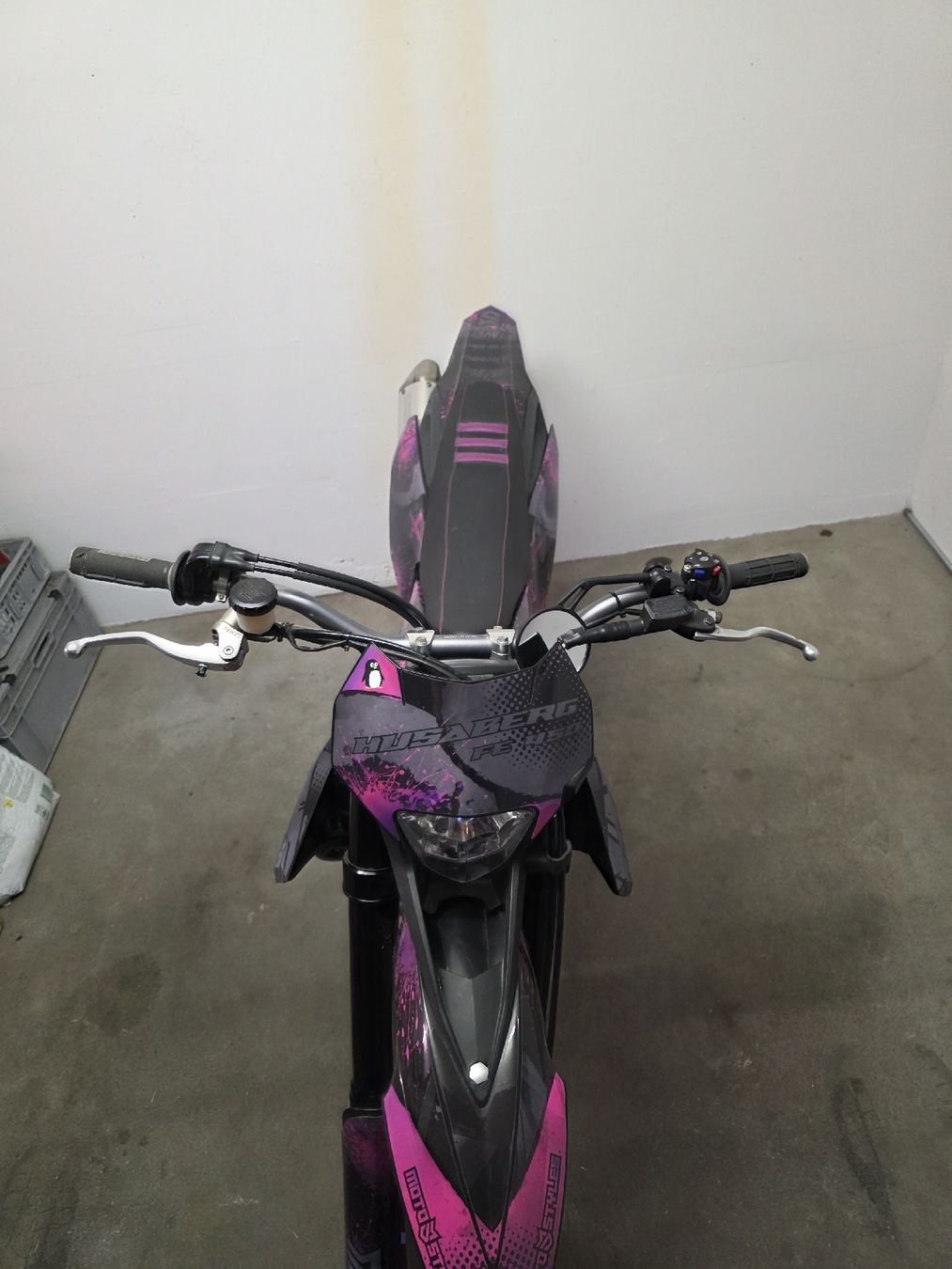 Husaberg Strasse: Husaberg FE 450 – Gebraucht aus Willisau von Yle.noemi 1